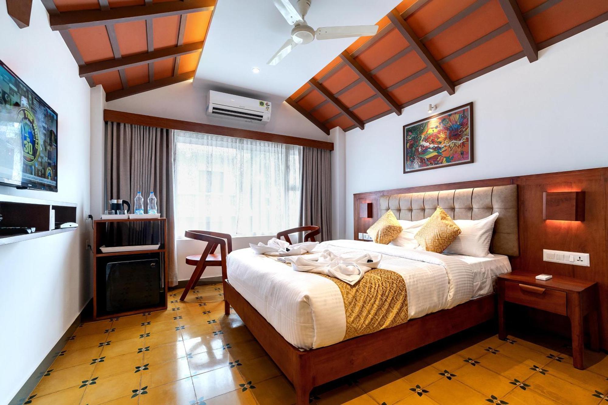 Palcastle Regency Hotell Palakkad Exteriör bild
